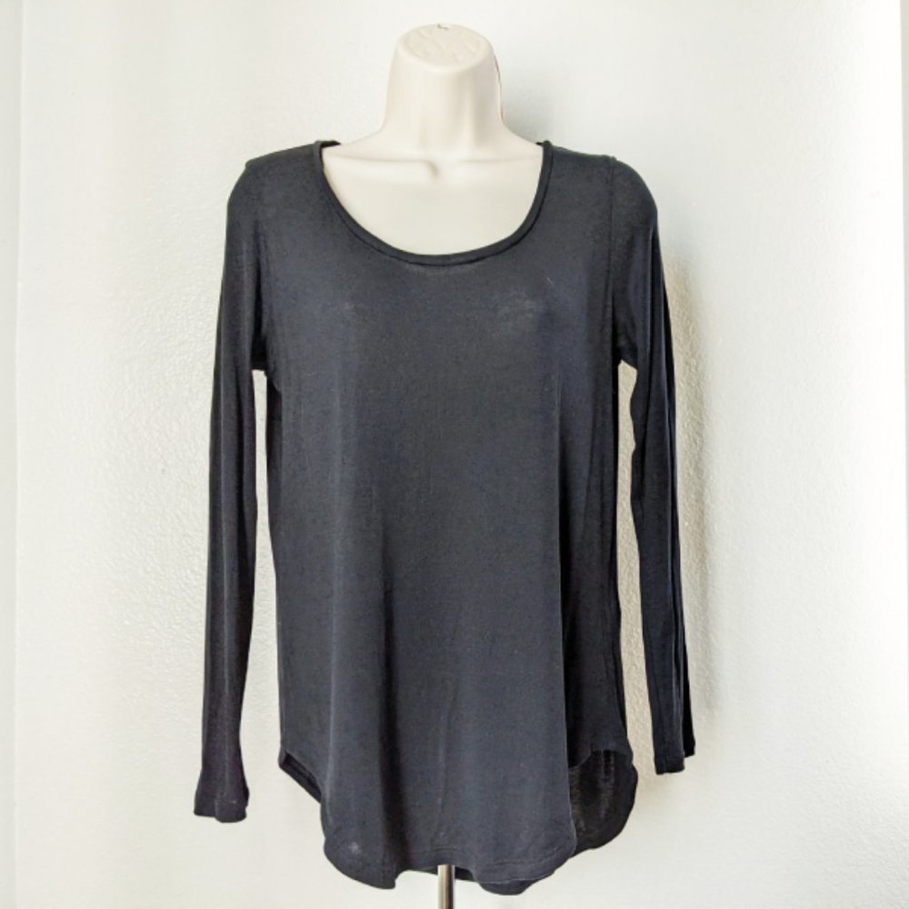 COS Drapey Long Sleeve T-Shirt in Black